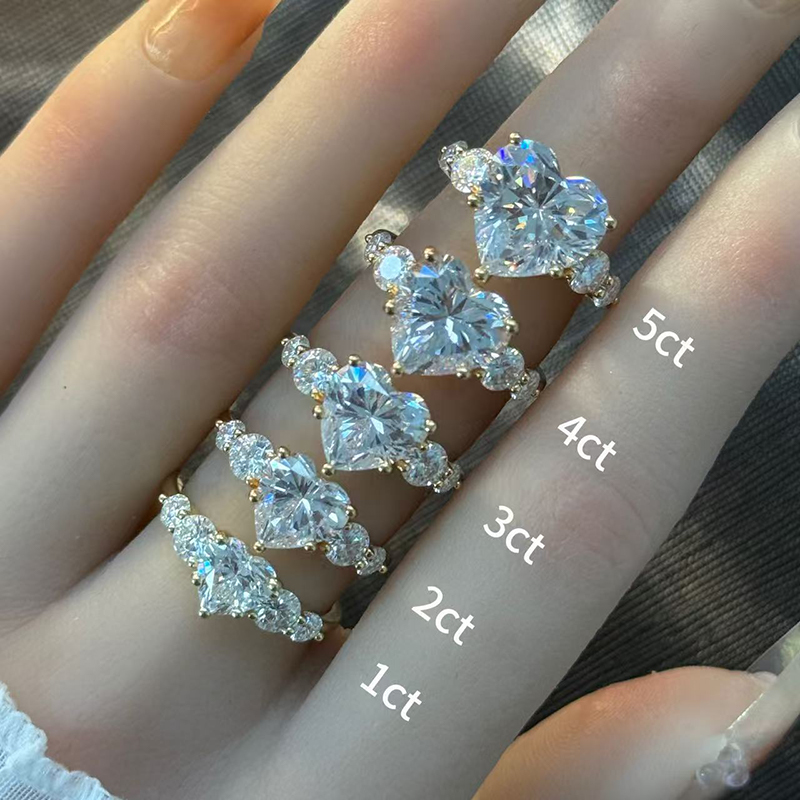 LAOTLON Sweet Heart-Shaped 2/3/4/5 Carat Moissanite Wedding Ring Gold-Plated S925 Sterling Silver Ring