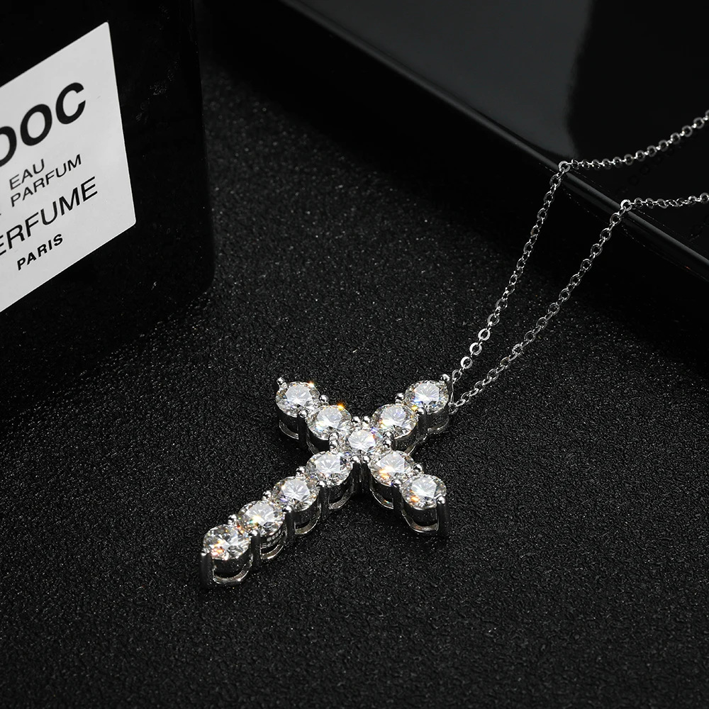 LAOTLON 925 Sterling Silver Moissanite Cross Geometric Pendant in European and American Fashion Style