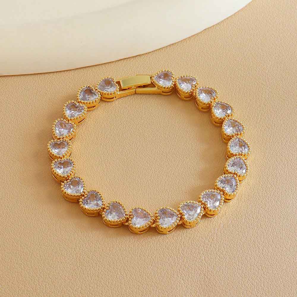 LAOTLON18K Gold-Plated Fashion Heart-Shaped Zircon Bracelet